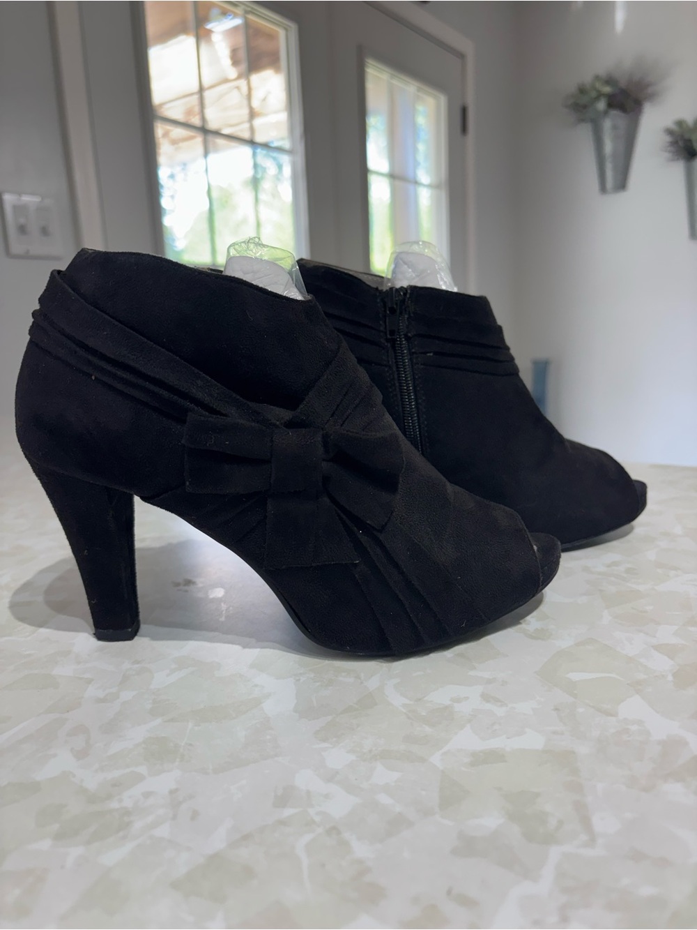 Cato Black Suede Bow Peep-Toe Heeled Booties